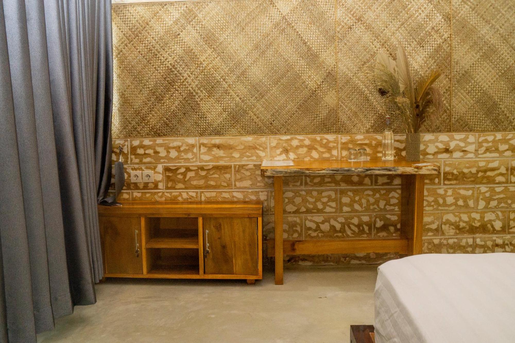 Villa Aranka Tempasan Sangyang Exterior foto