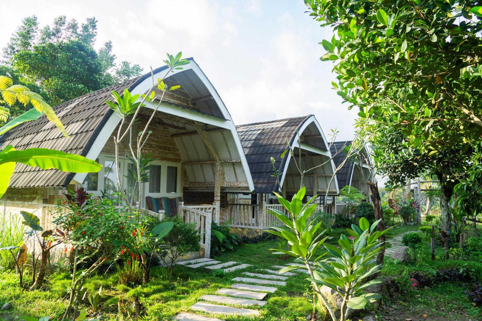 Villa Aranka Tempasan Sangyang Exterior foto